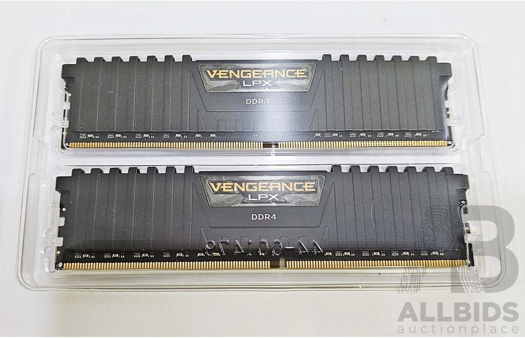 Corsair Vengeance 32GB DDR4 3200MHz RAM - Lot of Two
