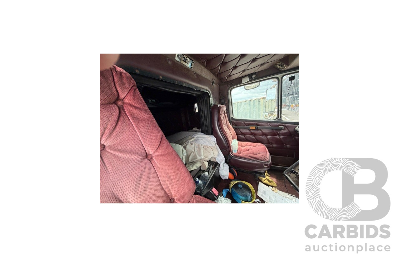 1998 Freightliner FL112 12.7L Detroit Diesel 6x4 Prime Mover