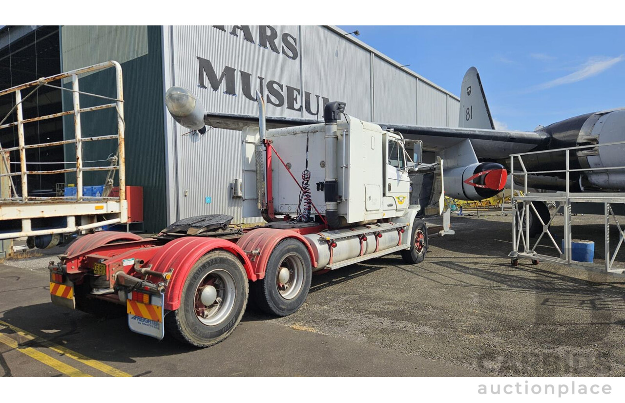 1998 Freightliner FL112 12.7L Detroit Diesel 6x4 Prime Mover