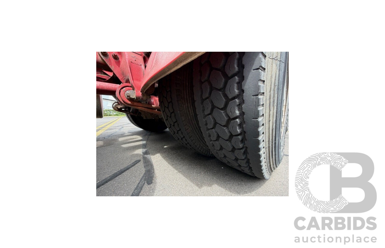 1998 Freightliner FL112 12.7L Detroit Diesel 6x4 Prime Mover