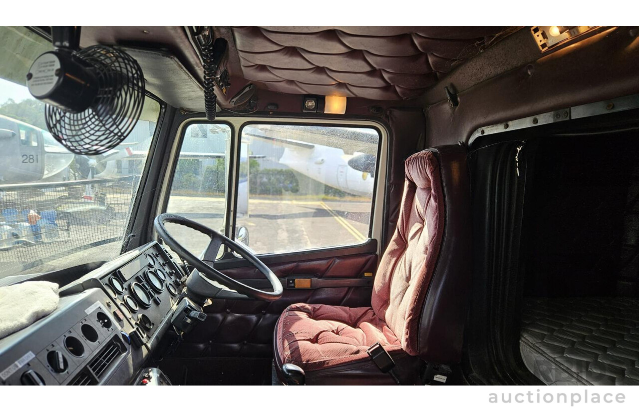 1998 Freightliner FL112 12.7L Detroit Diesel 6x4 Prime Mover