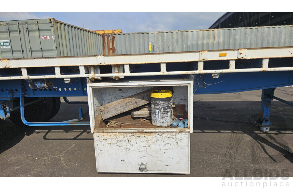 1976 Freighter Commander Triaxle Table Top 40ft Semi Trailer