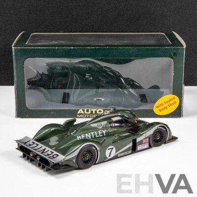 AUTOart Motorsport 2003 Bentley Speed 8 LeMans 24hr Winner R.Capello / T.Kristensen / G.Smith #7 Green - 1:18 Scale Model Car
