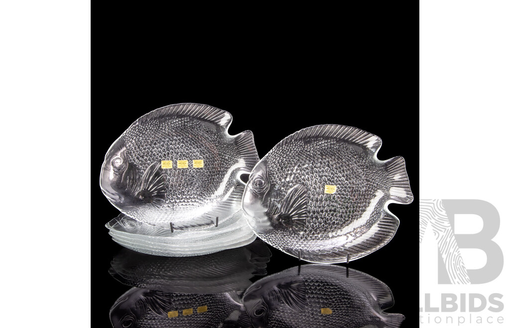 Set of Six Mid Century French Arcoroc Fish Glass Plates