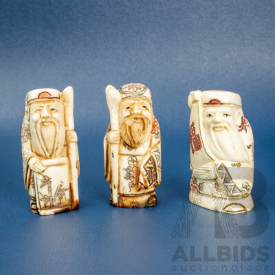 Good Set of Three Vintage Japanese Carved and Died Bone Netsuke