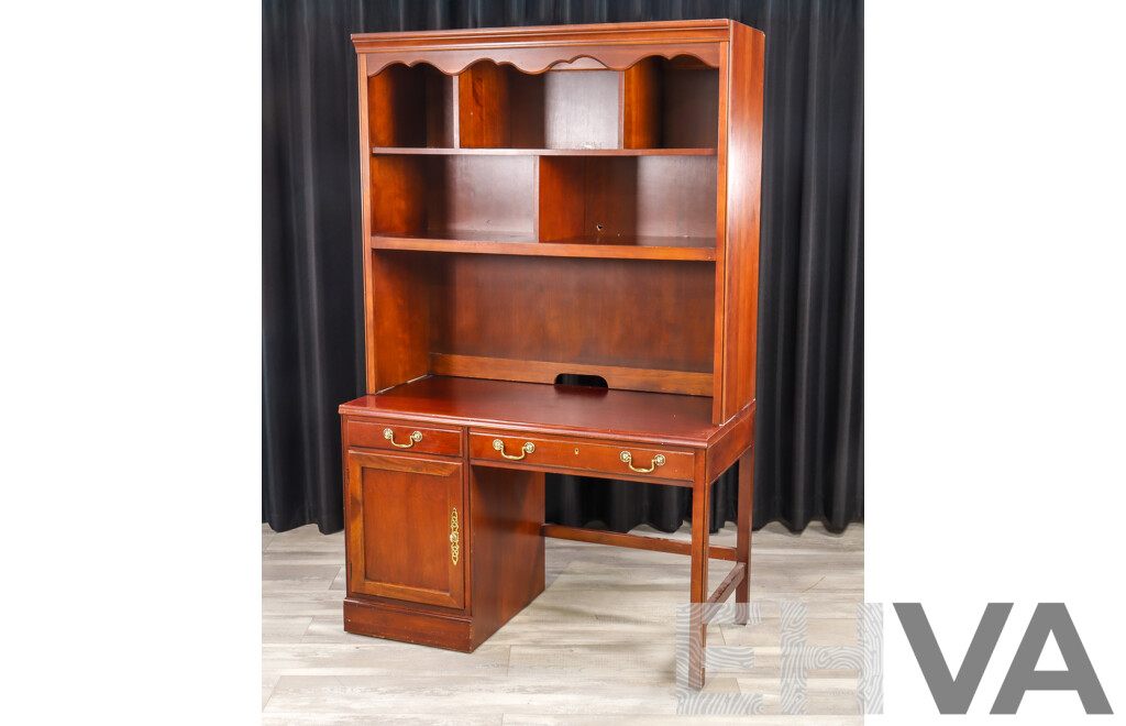 Drexel Heritage Single Pedestal Desk with Hutch