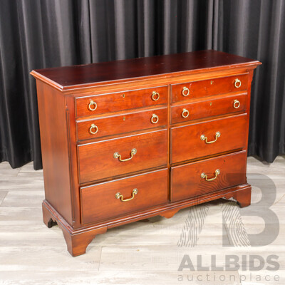 Drexel Georgian Style Chest of Six Drawers