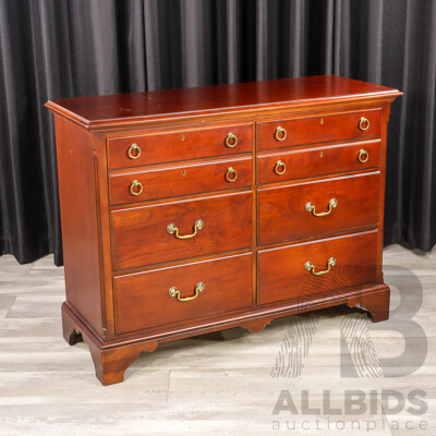 Drexel Georgian Style Chest of Six Drawers