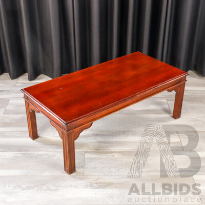 Drexel Heritage Georgian Style Coffee Table