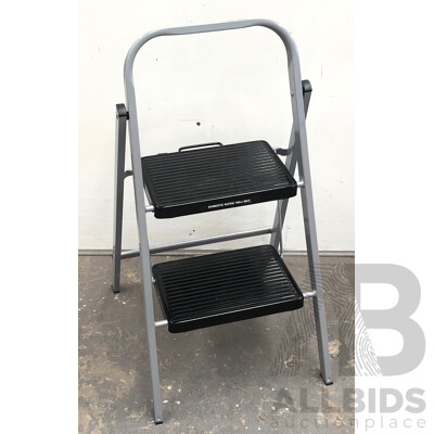 Syneco Two Step Folding Ladder