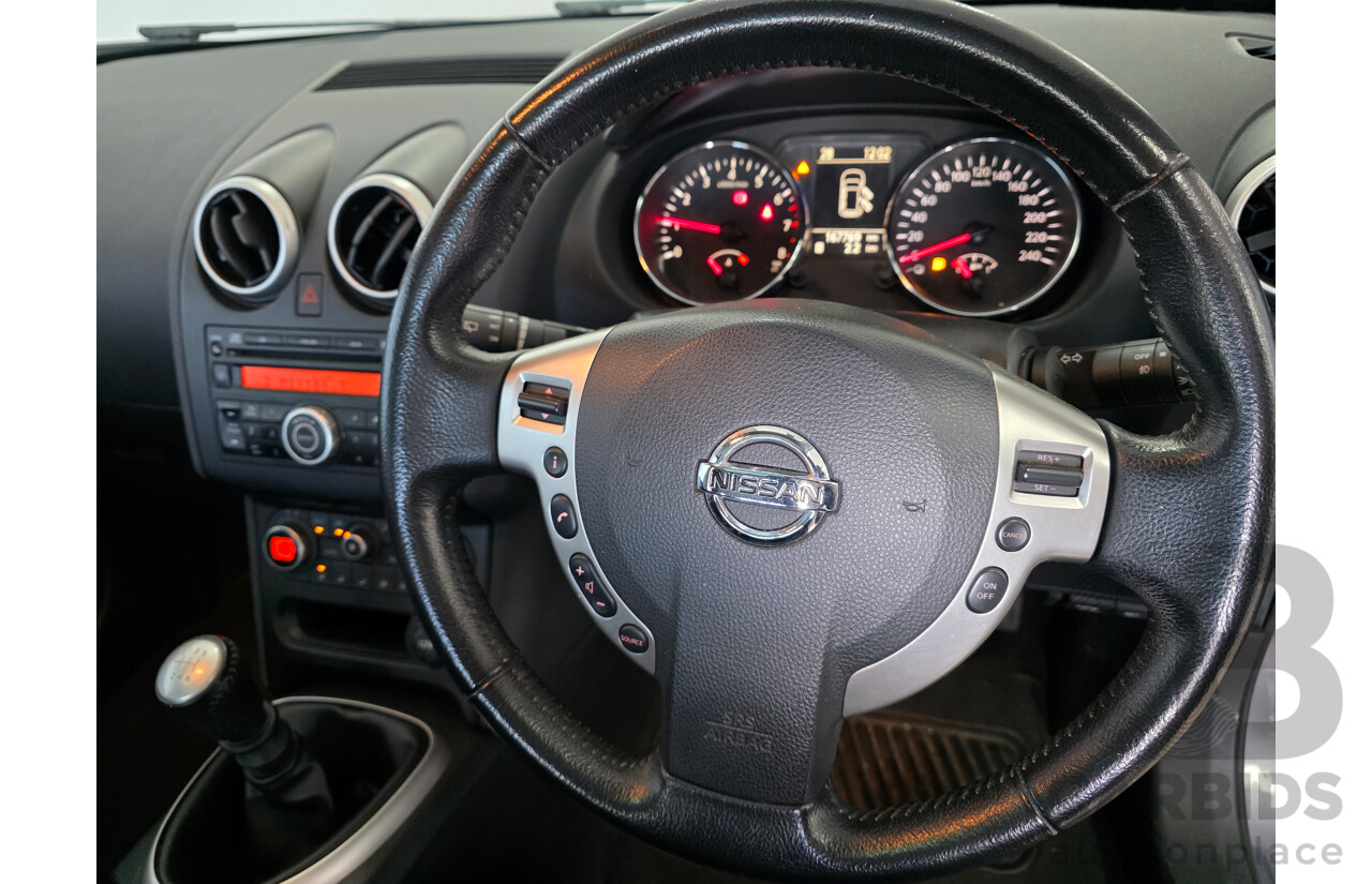 1/2011 Nissan Dualis Ti (4x2) J10 SERIES II 4d Wagon Grey 2.0L