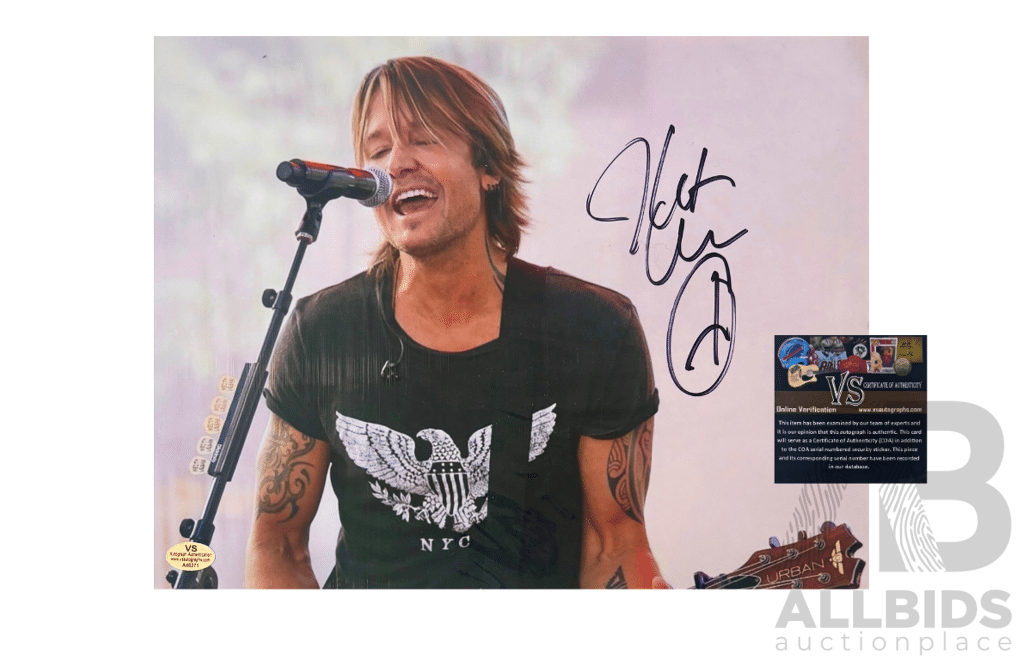 Keith Urban Signed Photo with COA