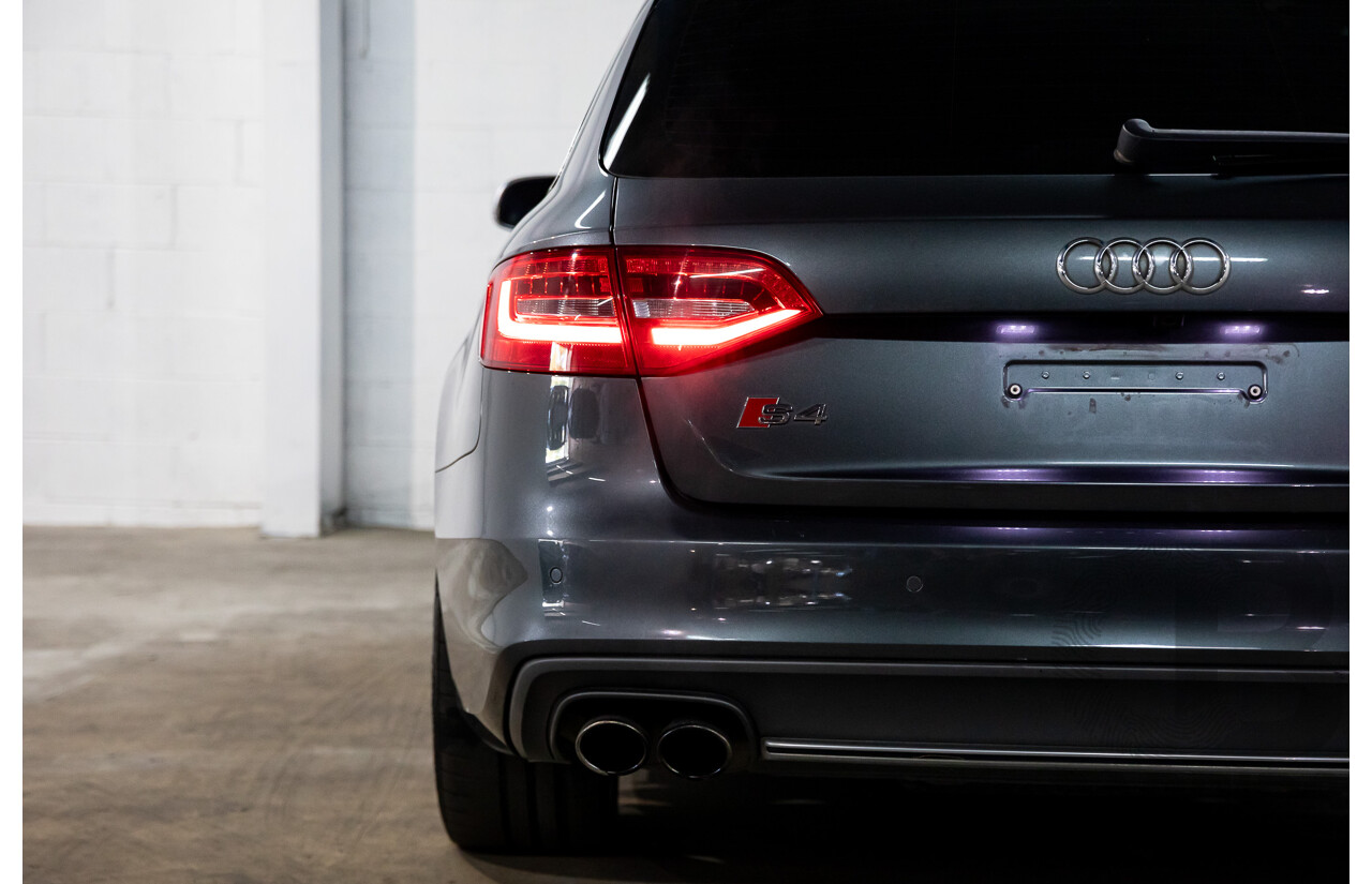 02/2016 Audi S4 3.0 TFSI Quattro Avant (AWD) B8 (8K) MY16 4D Wagon Daytona Grey Pearl Supercharged V6 3.0L