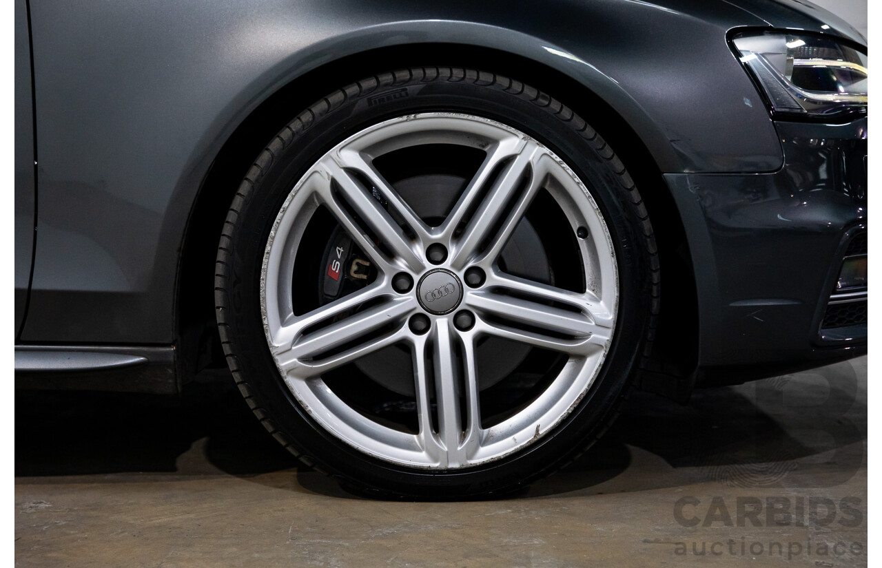 02/2016 Audi S4 3.0 TFSI Quattro Avant (AWD) B8 (8K) MY16 4D Wagon Daytona Grey Pearl Supercharged V6 3.0L