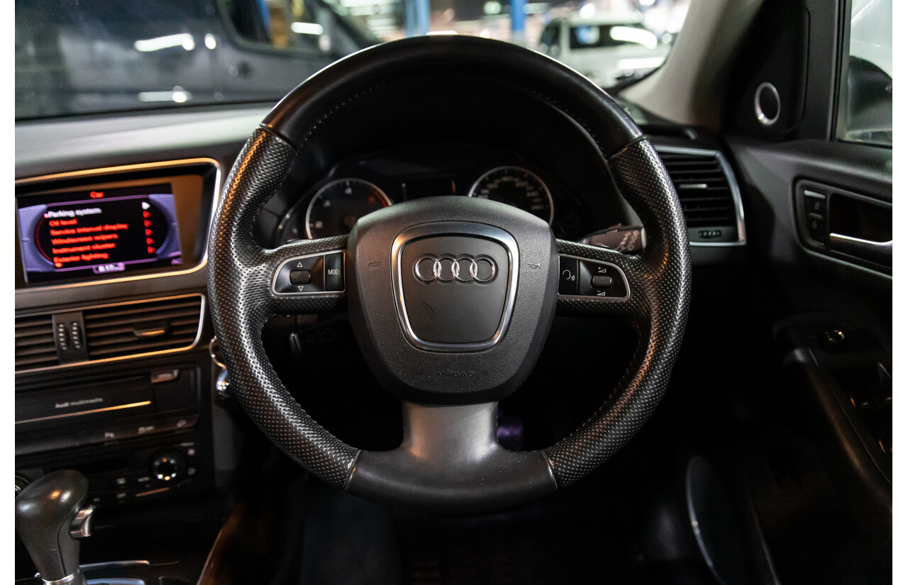 7/2012 Audi Q5 3.0 TDI Quattro 8R MY13 4d Wagon Ibis White Turbo Diesel V6 3.0L