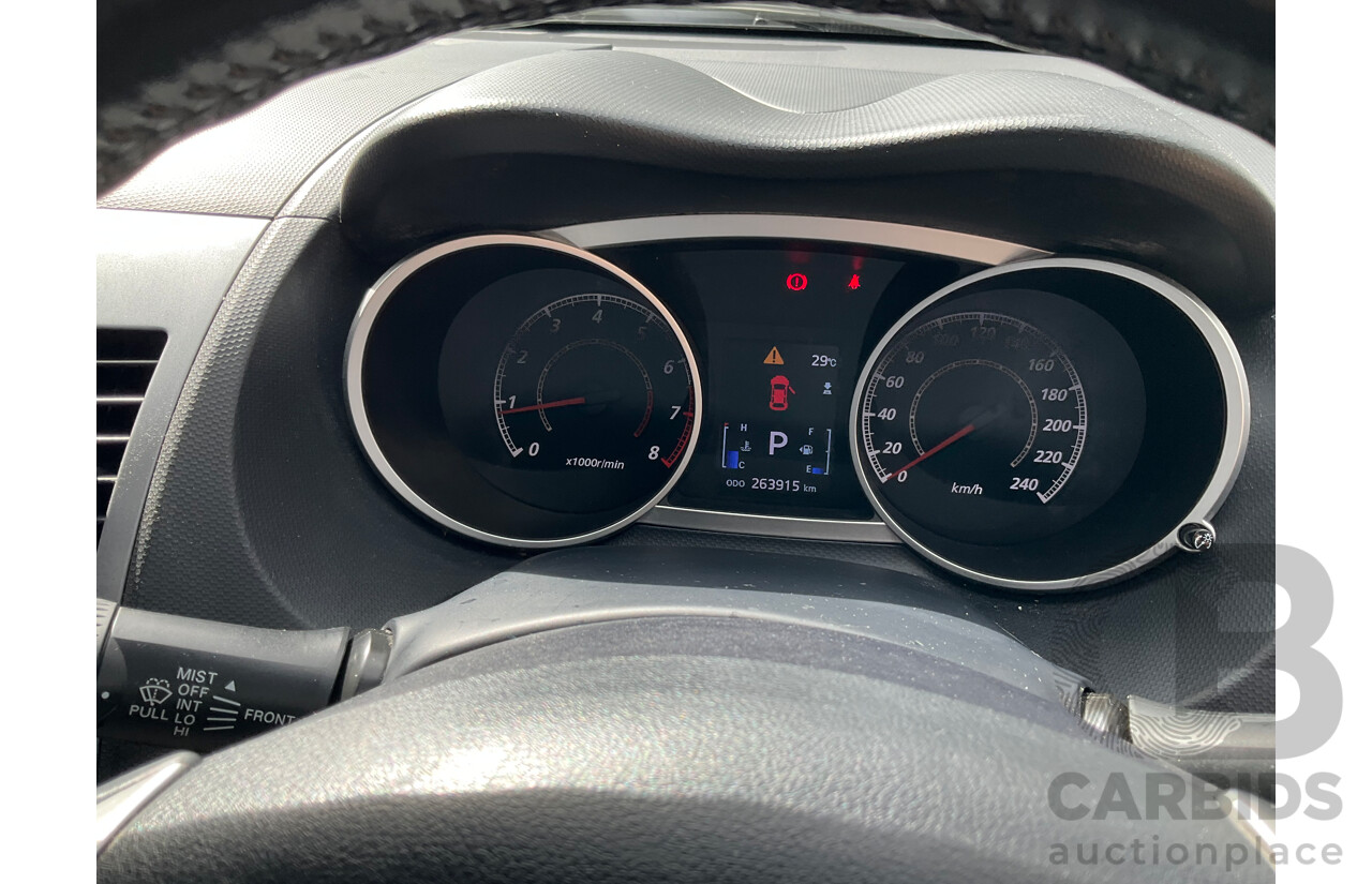 9/2010 Mitsubishi Outlander LS ZH MY11 4d Wagon Black 2.4L