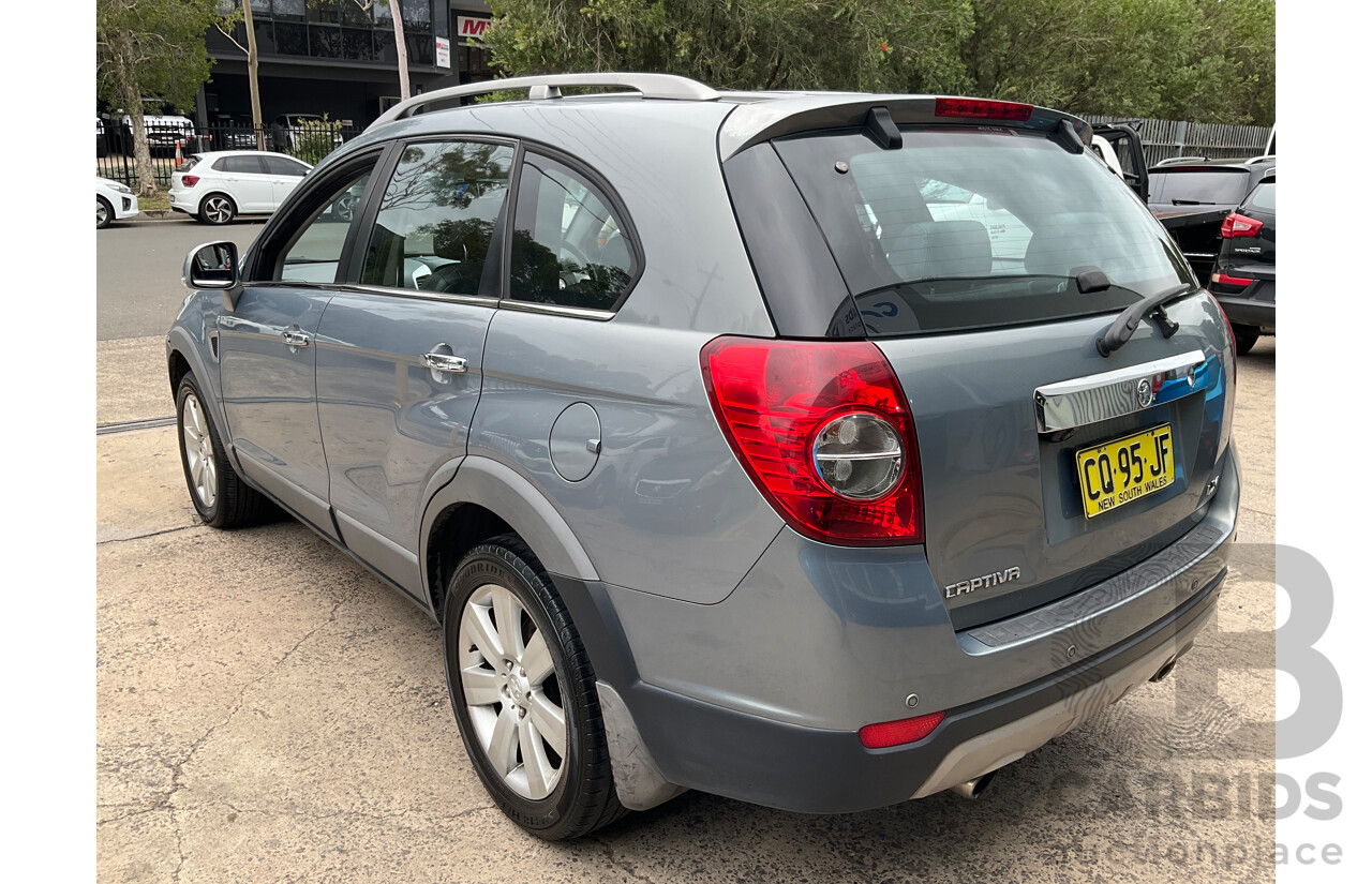 7/2009 Holden Captiva LX (4x4) CG MY09 4d Wagon Grey V6 3.2L - 7 Seater