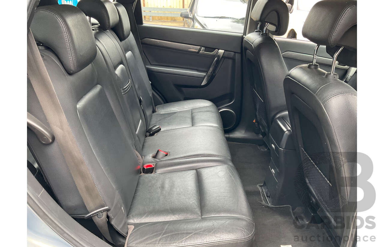7/2009 Holden Captiva LX (4x4) CG MY09 4d Wagon Grey V6 3.2L - 7 Seater
