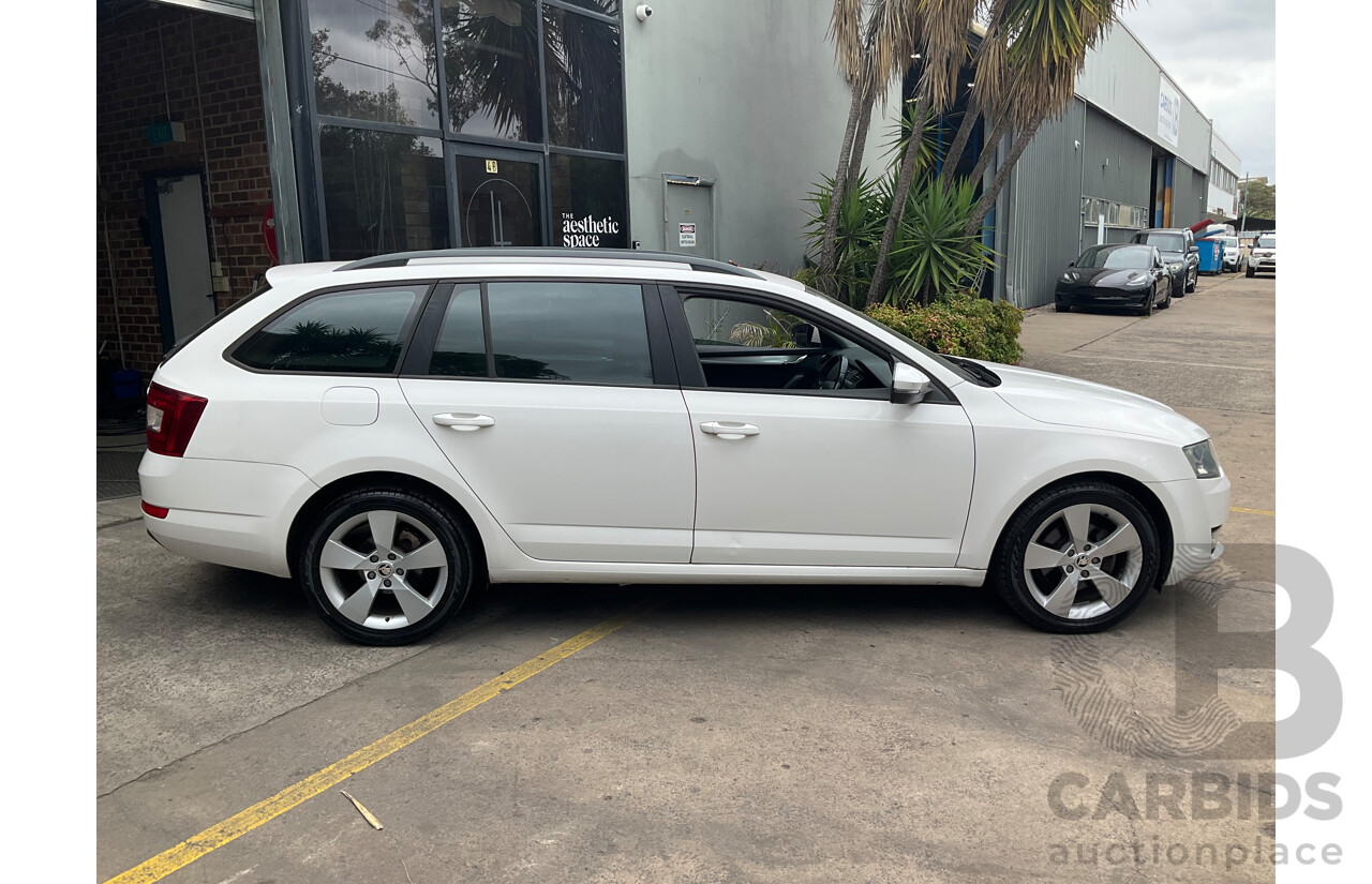 6/2014 Skoda Octavia 103 TSI Ambition NE 4d Wagon Candy White 1.4L