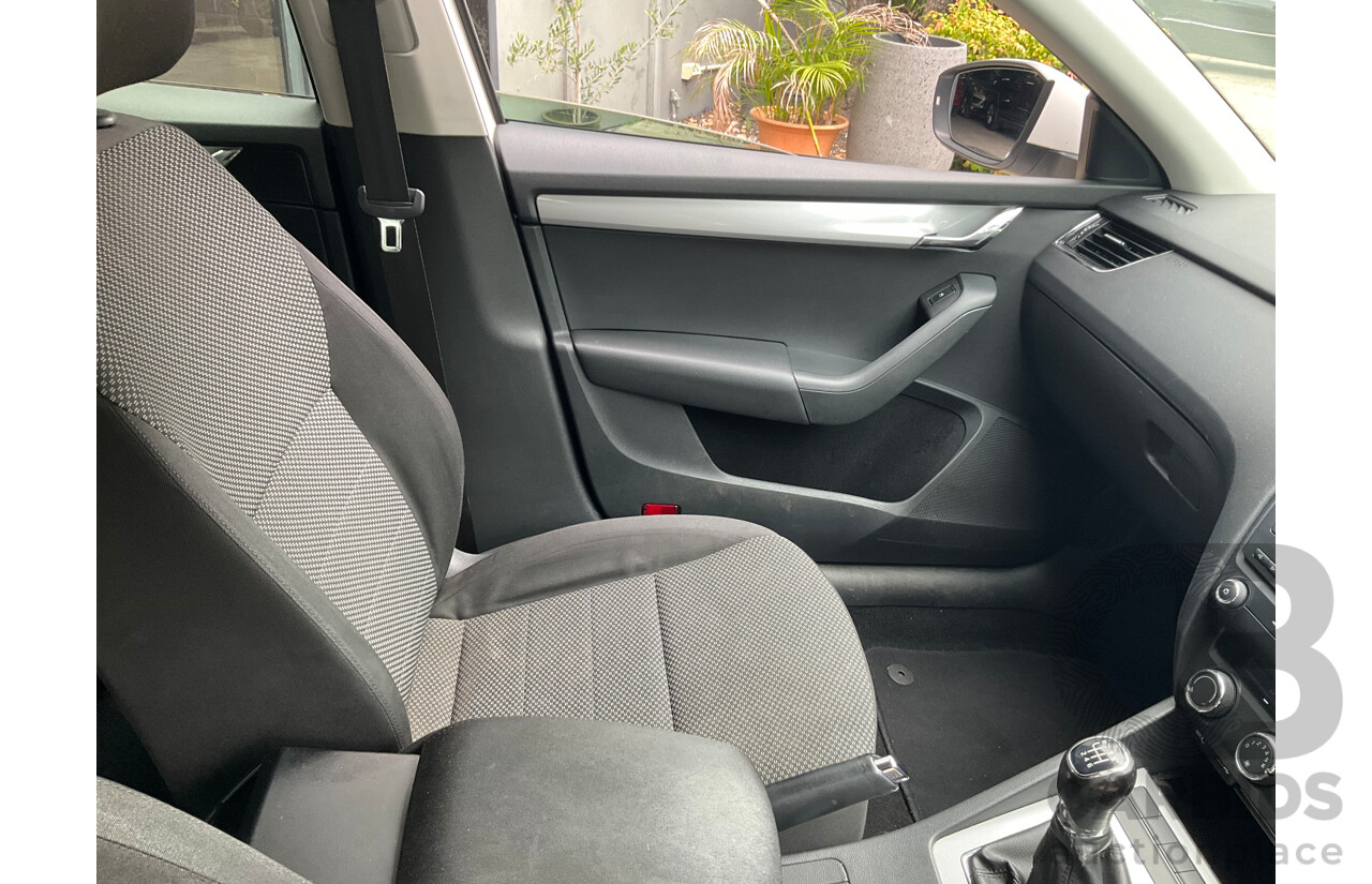 6/2014 Skoda Octavia 103 TSI Ambition NE 4d Wagon Candy White 1.4L