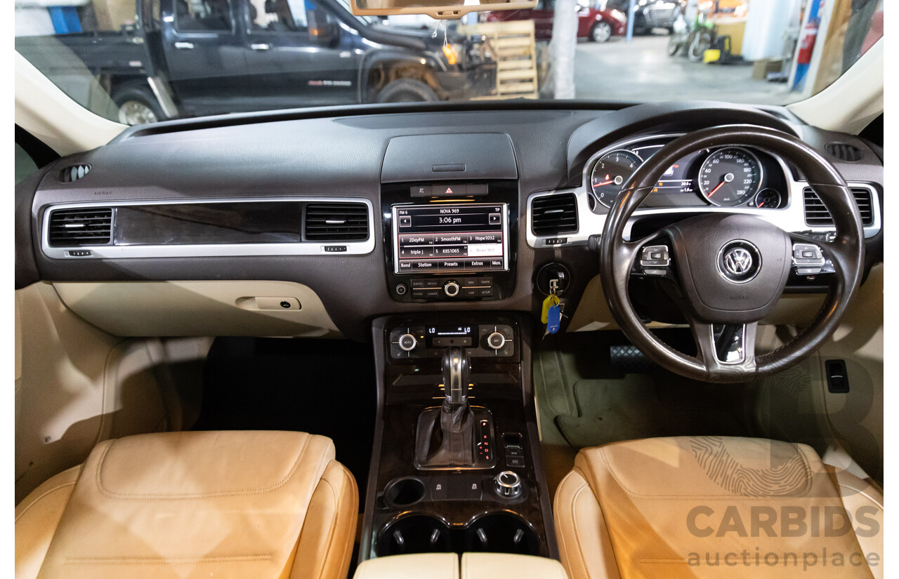 1/2012 Volkswagen Touareg V6 TDI 7P MY12 4d Wagon Deep Black Pearl Turbo Diesel V6 3.0L