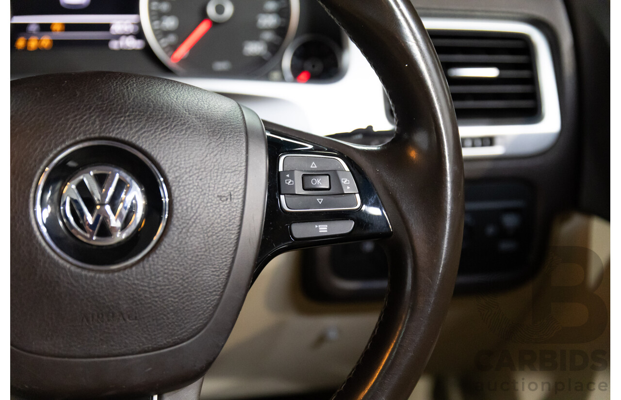 1/2012 Volkswagen Touareg V6 TDI 7P MY12 4d Wagon Deep Black Pearl Turbo Diesel V6 3.0L