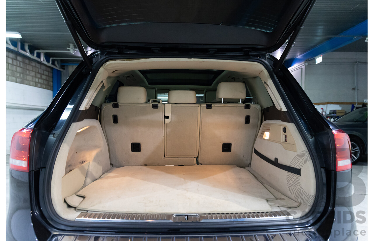 1/2012 Volkswagen Touareg V6 TDI 7P MY12 4d Wagon Deep Black Pearl Turbo Diesel V6 3.0L