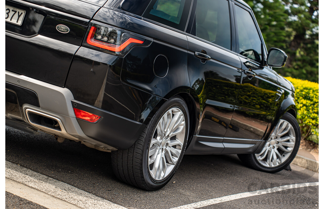 06/2018 Land Rover Range Rover Sport SDV6 SE (225kW AWD) LW MY18 4d Wagon Santorini Black Metallic Turbo Diesel V6 3.0L
