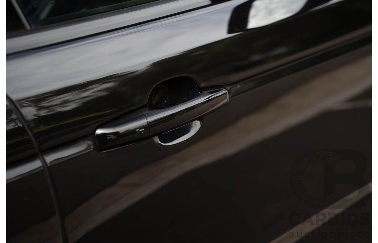 06/2018 Land Rover Range Rover Sport SDV6 SE (225kW AWD) LW MY18 4d Wagon Santorini Black Metallic Turbo Diesel V6 3.0L