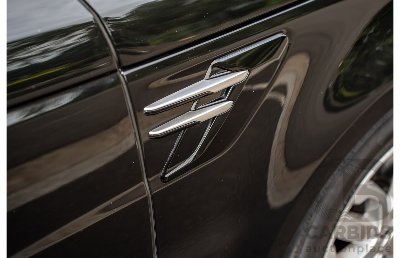 06/2018 Land Rover Range Rover Sport SDV6 SE (225kW AWD) LW MY18 4d Wagon Santorini Black Metallic Turbo Diesel V6 3.0L