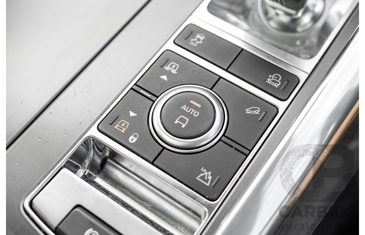 06/2018 Land Rover Range Rover Sport SDV6 SE (225kW AWD) LW MY18 4d Wagon Santorini Black Metallic Turbo Diesel V6 3.0L