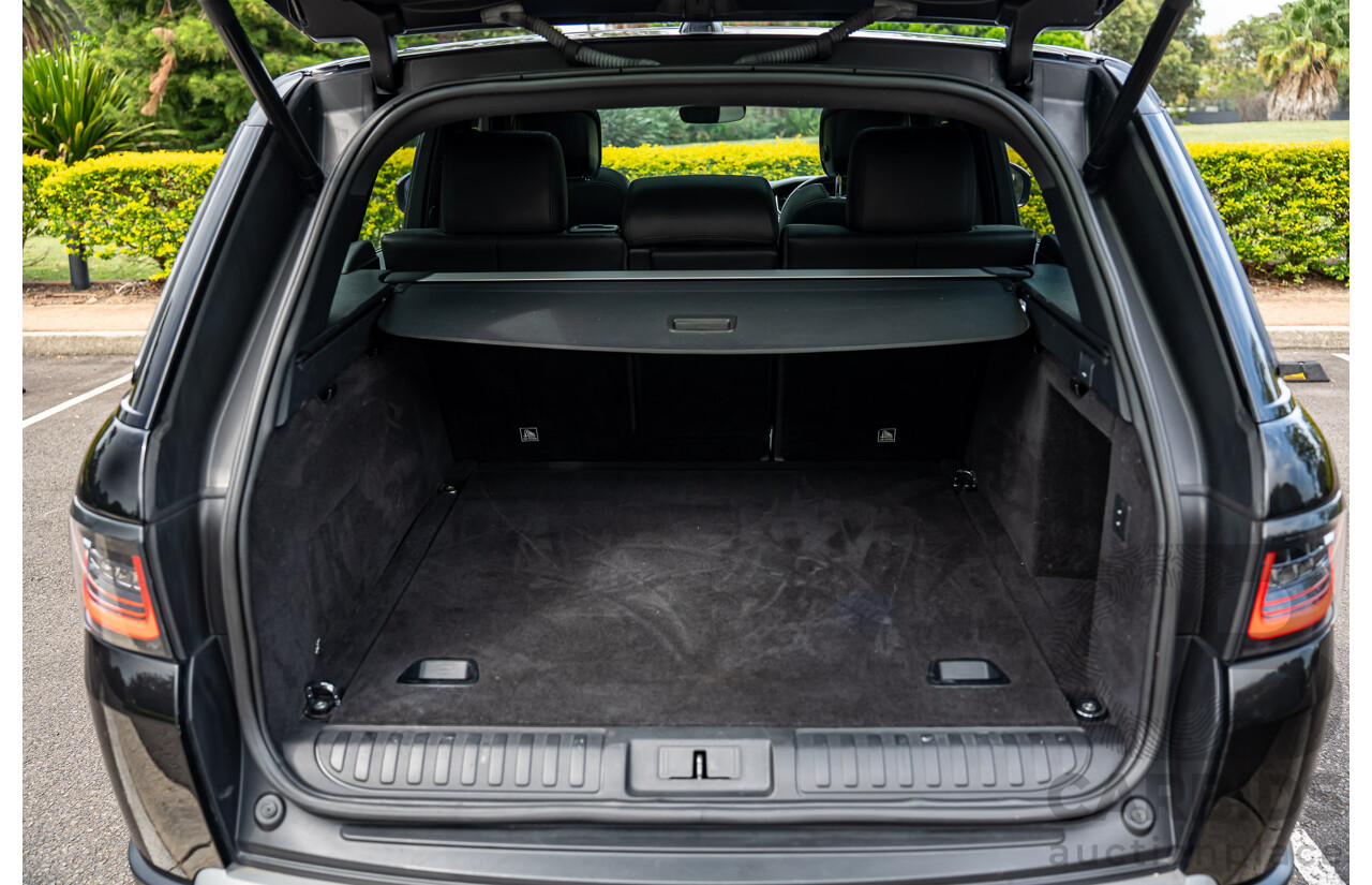 06/2018 Land Rover Range Rover Sport SDV6 SE (225kW AWD) LW MY18 4d Wagon Santorini Black Metallic Turbo Diesel V6 3.0L