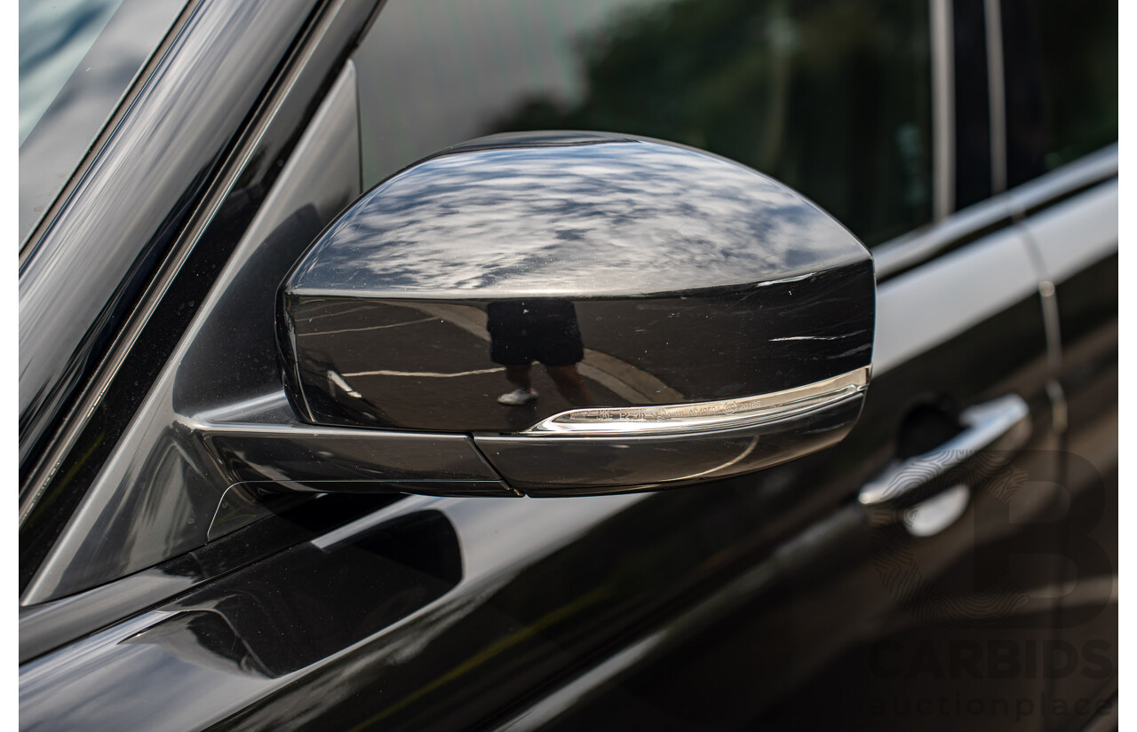 06/2018 Land Rover Range Rover Sport SDV6 SE (225kW AWD) LW MY18 4d Wagon Santorini Black Metallic Turbo Diesel V6 3.0L