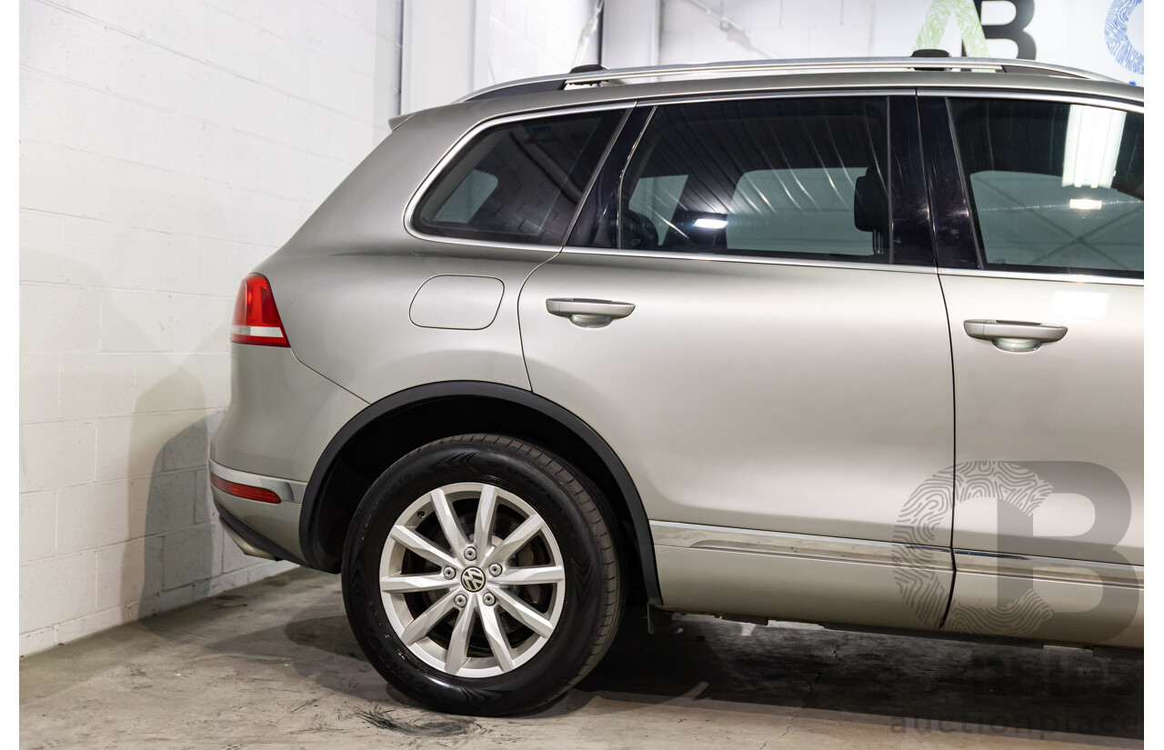 3/2015 Volkswagen Touareg 150 TDI 7P MY15 4d Wagon Tungsten Silver Metallic Turbo Diesel V6 3.0L
