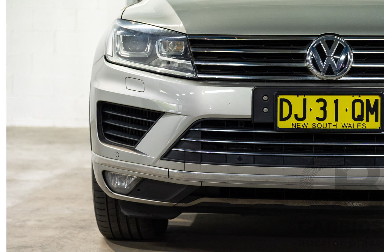 3/2015 Volkswagen Touareg 150 TDI 7P MY15 4d Wagon Tungsten Silver Metallic Turbo Diesel V6 3.0L