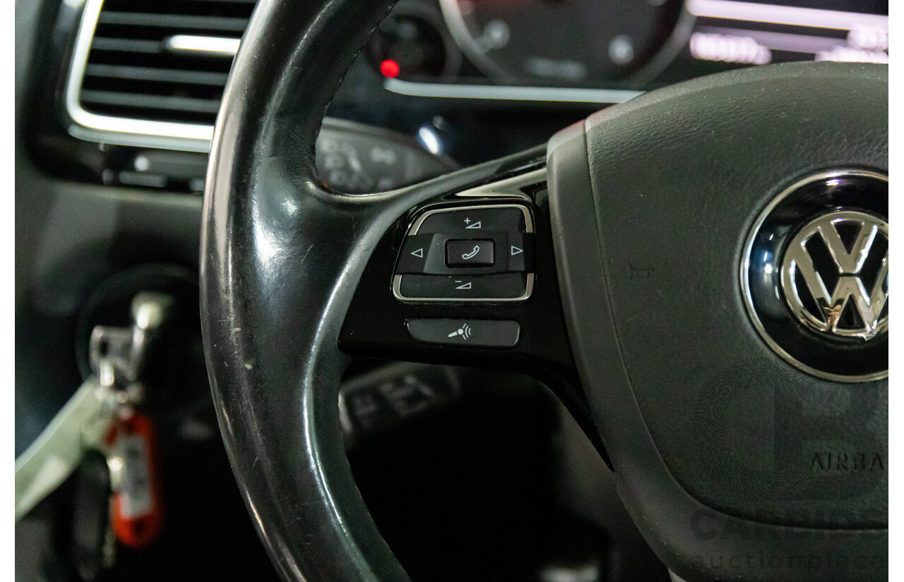 3/2015 Volkswagen Touareg 150 TDI 7P MY15 4d Wagon Tungsten Silver Metallic Turbo Diesel V6 3.0L