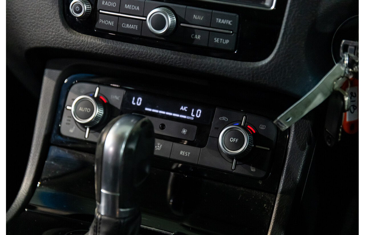 3/2015 Volkswagen Touareg 150 TDI 7P MY15 4d Wagon Tungsten Silver Metallic Turbo Diesel V6 3.0L