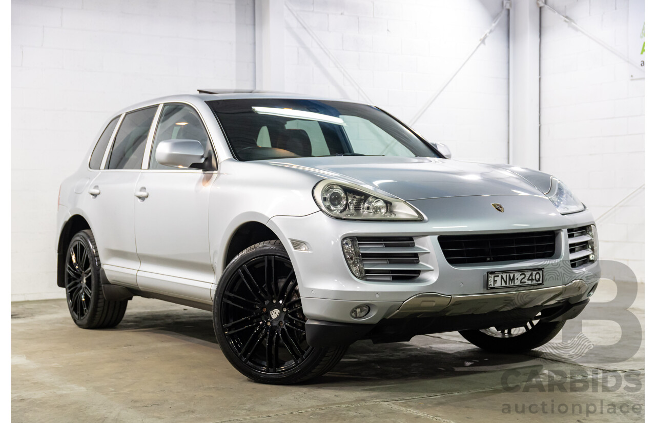 1/2009 Porsche Cayenne MY09 4d Wagon Crystal Silver Metallic V6 3.6L