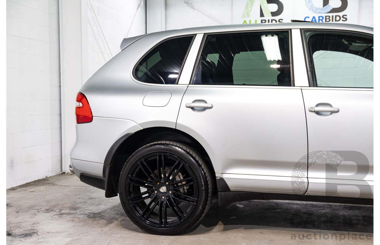 1/2009 Porsche Cayenne MY09 4d Wagon Crystal Silver Metallic V6 3.6L