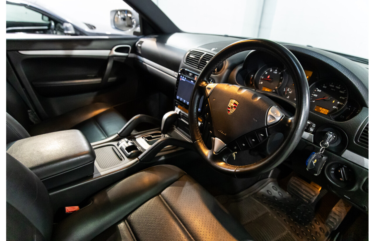 1/2009 Porsche Cayenne MY09 4d Wagon Crystal Silver Metallic V6 3.6L