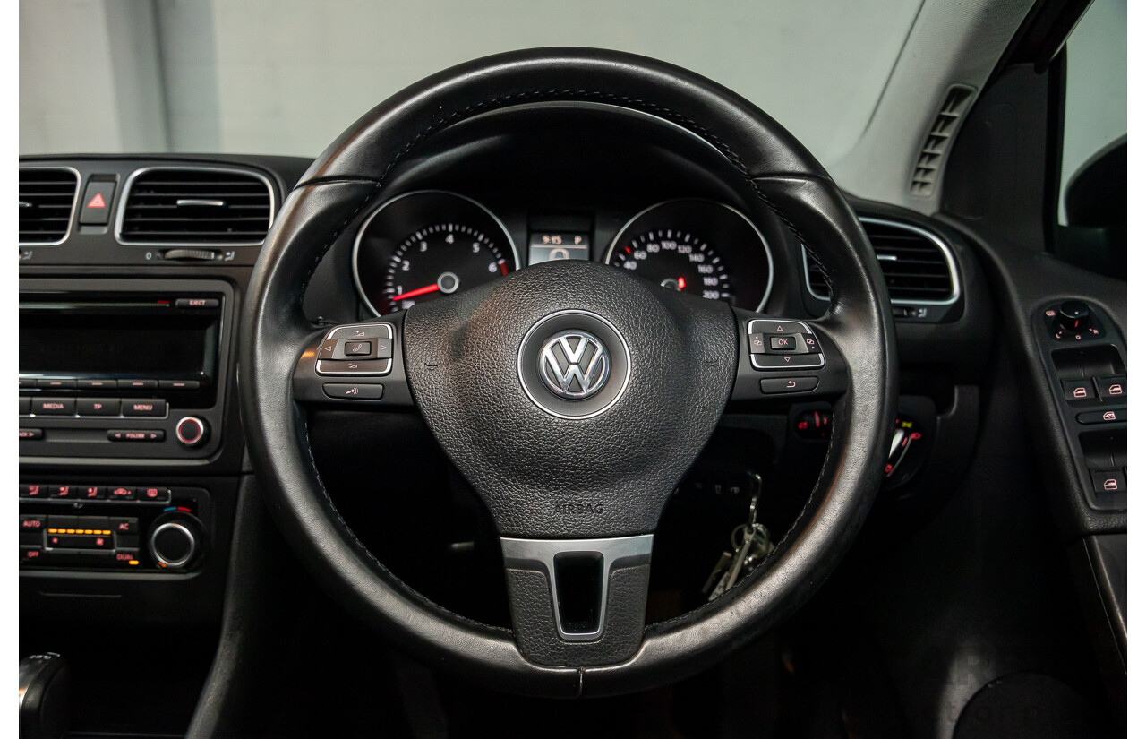 1/2012 Volkswagen Golf 118 TSI Comfortline 1K MY12 5d Hatchback Deep Black Pearl Twincharged 1.4L