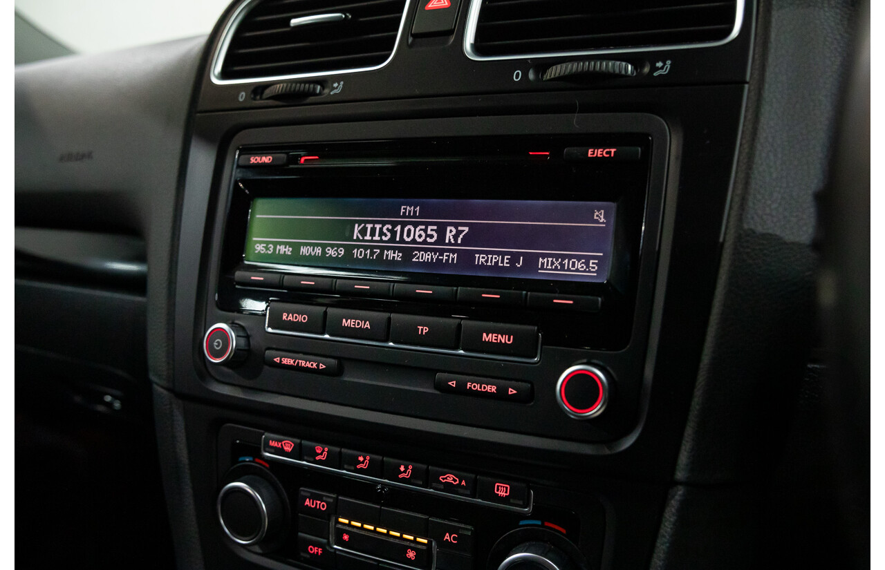 1/2012 Volkswagen Golf 118 TSI Comfortline 1K MY12 5d Hatchback Deep Black Pearl Twincharged 1.4L