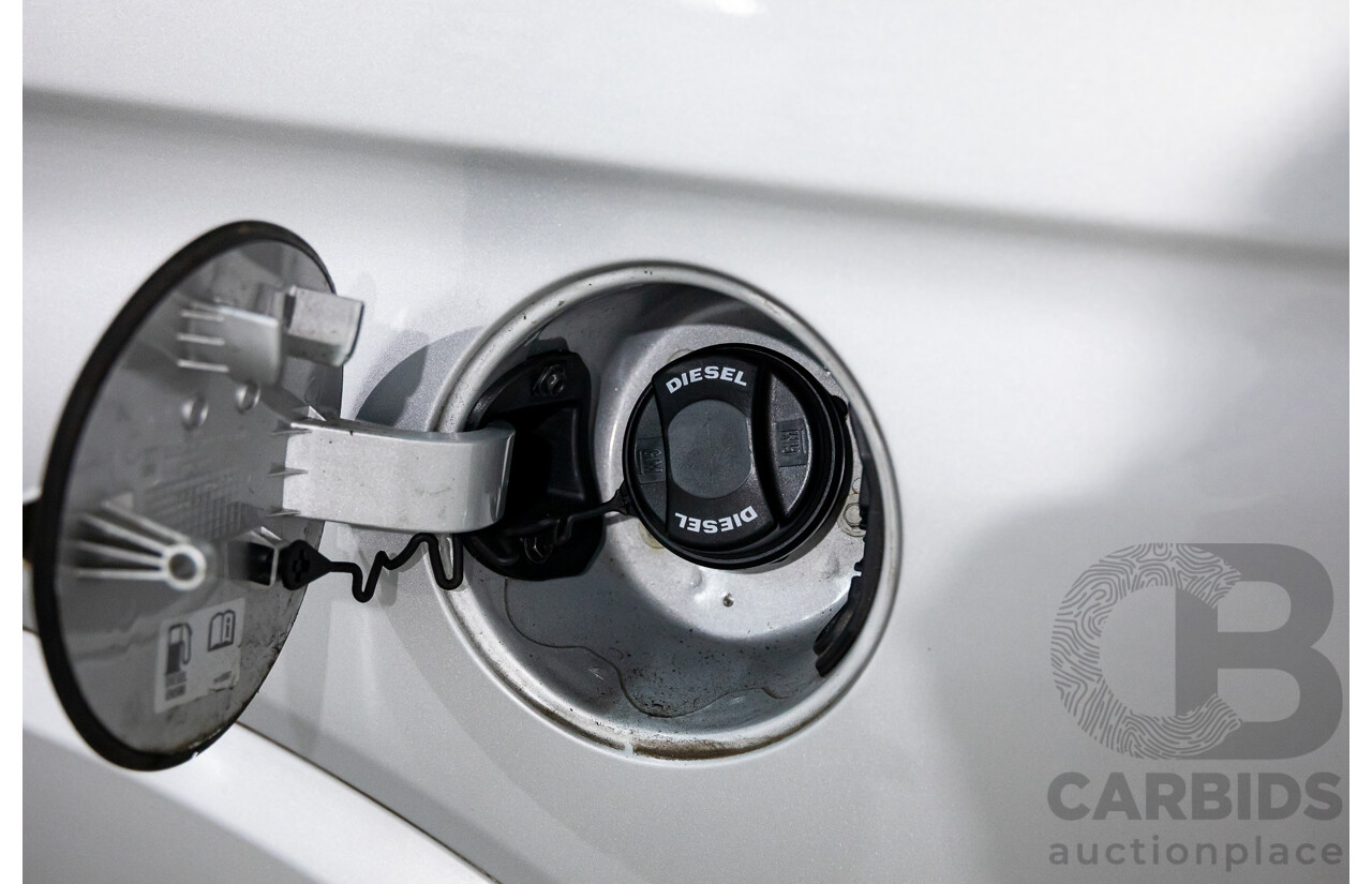 09/2017 Holden Captiva 7 LTZ (AWD) AWD CG MY18 4D Wagon Nitrate Silver Metallic Turbo Diesel 2.2L - 7 Seater