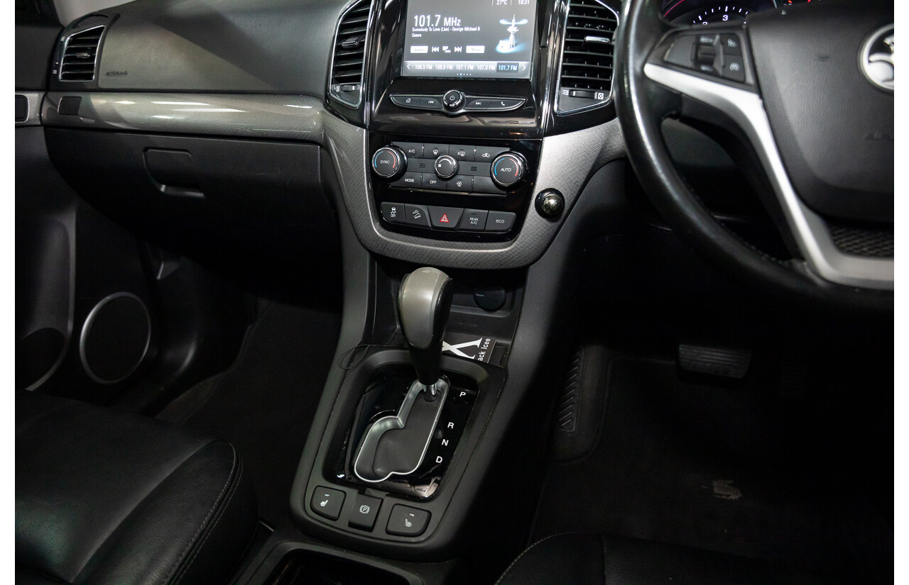 09/2017 Holden Captiva 7 LTZ (AWD) AWD CG MY18 4D Wagon Nitrate Silver Metallic Turbo Diesel 2.2L - 7 Seater