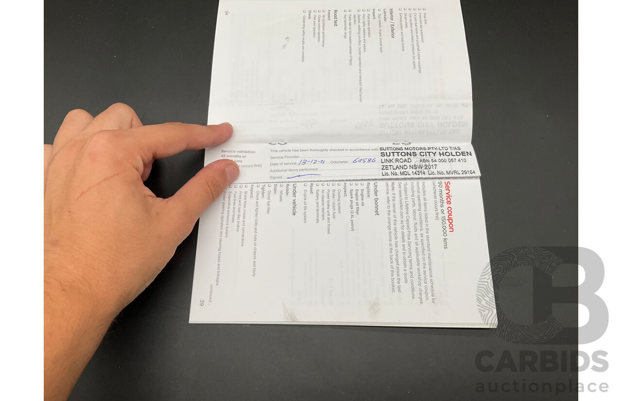 09/2017 Holden Captiva 7 LTZ (AWD) AWD CG MY18 4D Wagon Nitrate Silver Metallic Turbo Diesel 2.2L - 7 Seater