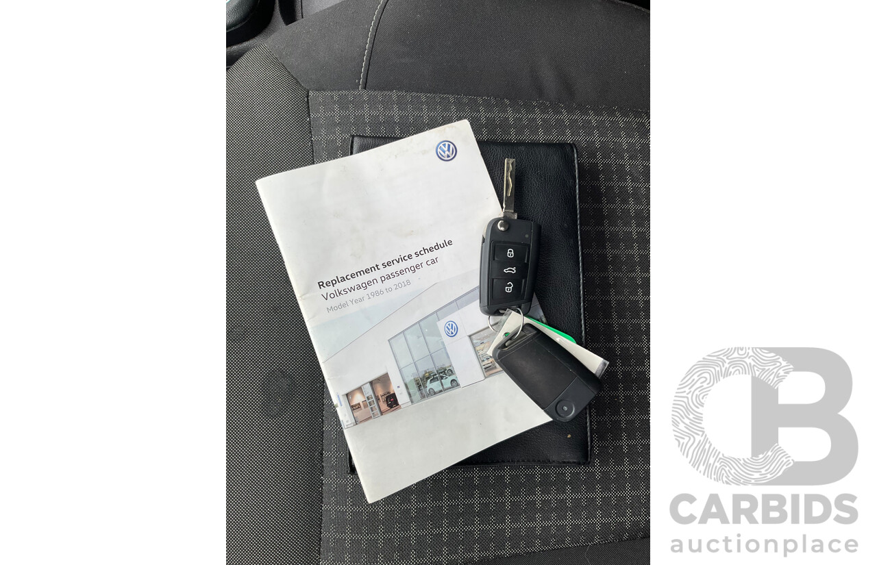 12/2015 Volkswagen Polo 81 TSI Comfortline (FWD) 6R MY16 5d Hatchback Pepper Grey Metallic Turbo 1.2L