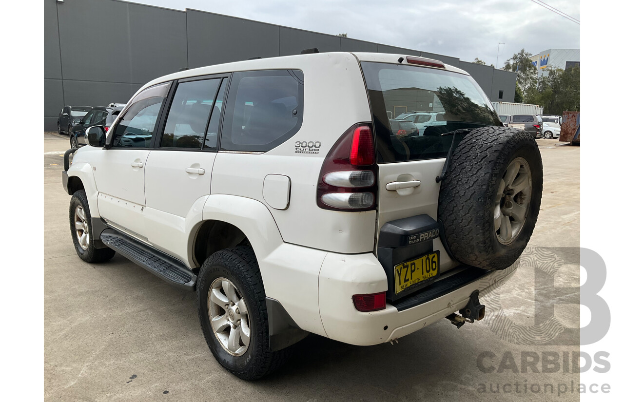 9/2003 Toyota Landcruiser Prado GXL (4x4) KZJ120R 4d Wagon Artic White Turbo Diesel 3.0L