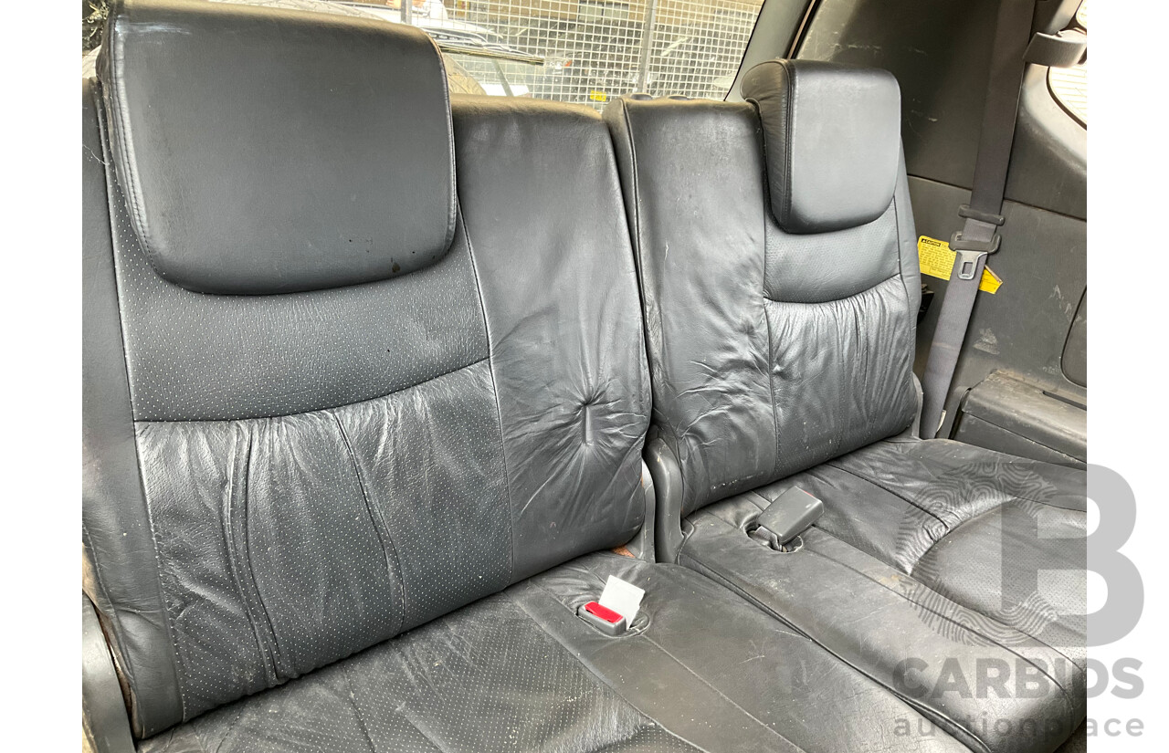 9/2003 Toyota Landcruiser Prado GXL (4x4) KZJ120R 4d Wagon Artic White Turbo Diesel 3.0L