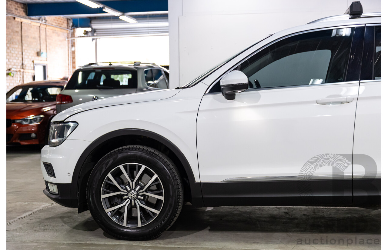 04/2017 Volkswagen Tiguan 132 TSI Comfortline (AWD) 5NA 4d Wagon Pure White Turbo 2.0L