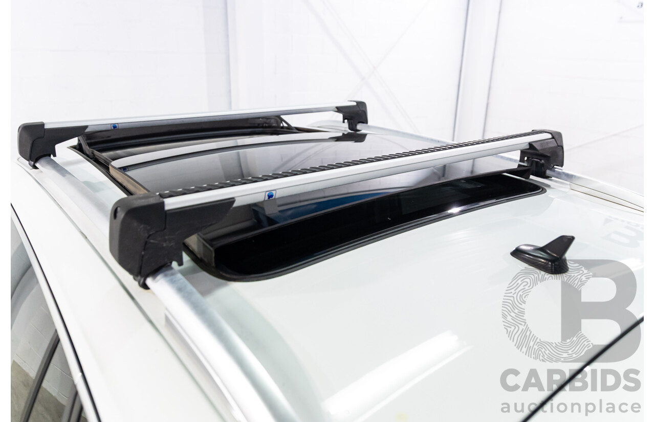 04/2017 Volkswagen Tiguan 132 TSI Comfortline (AWD) 5NA 4d Wagon Pure White Turbo 2.0L